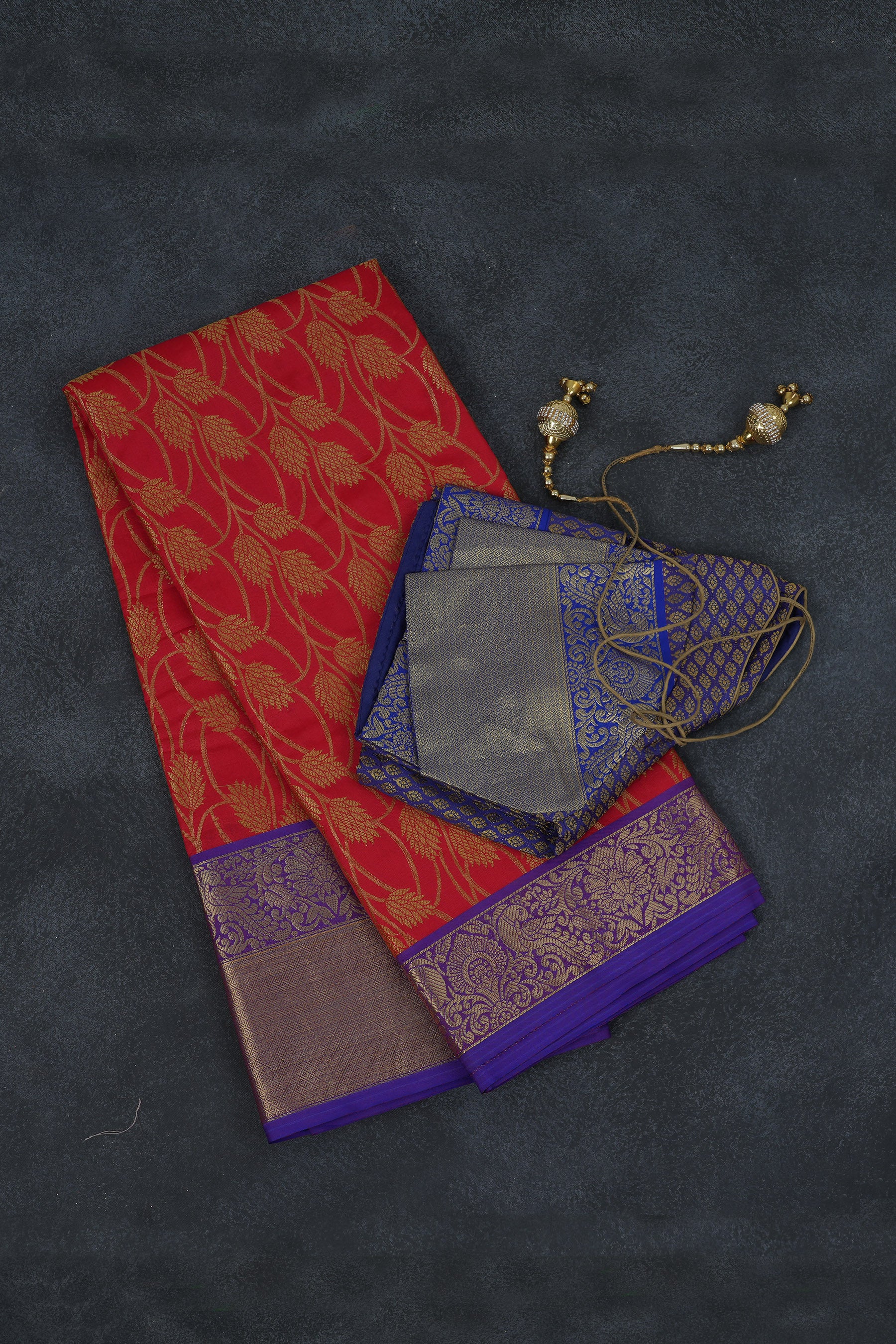 Kanchipuram Handloom Silk Saree: Red & Purple Border | Barcode Blouse SAREE JCS Fashions Red 5.5 meters