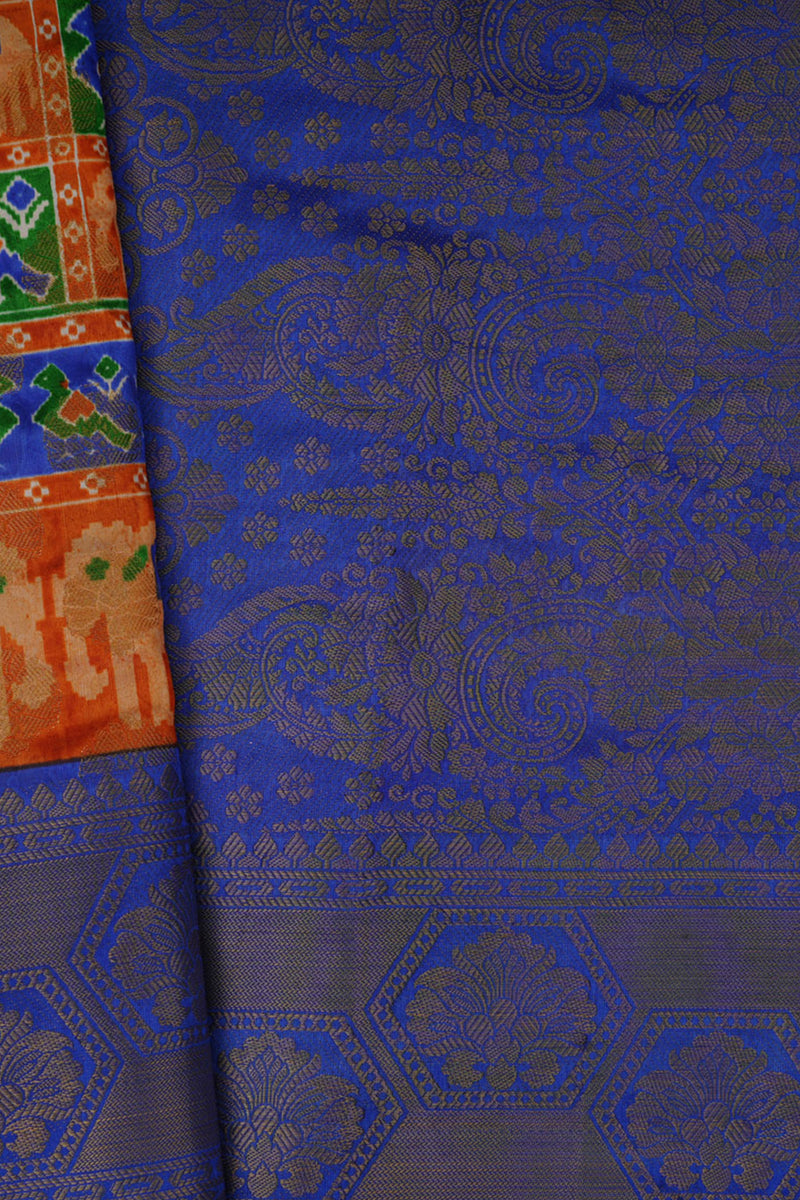 Exquisite Ikkat Silk Saree with Pochampally Weaving - Rich and Elegant