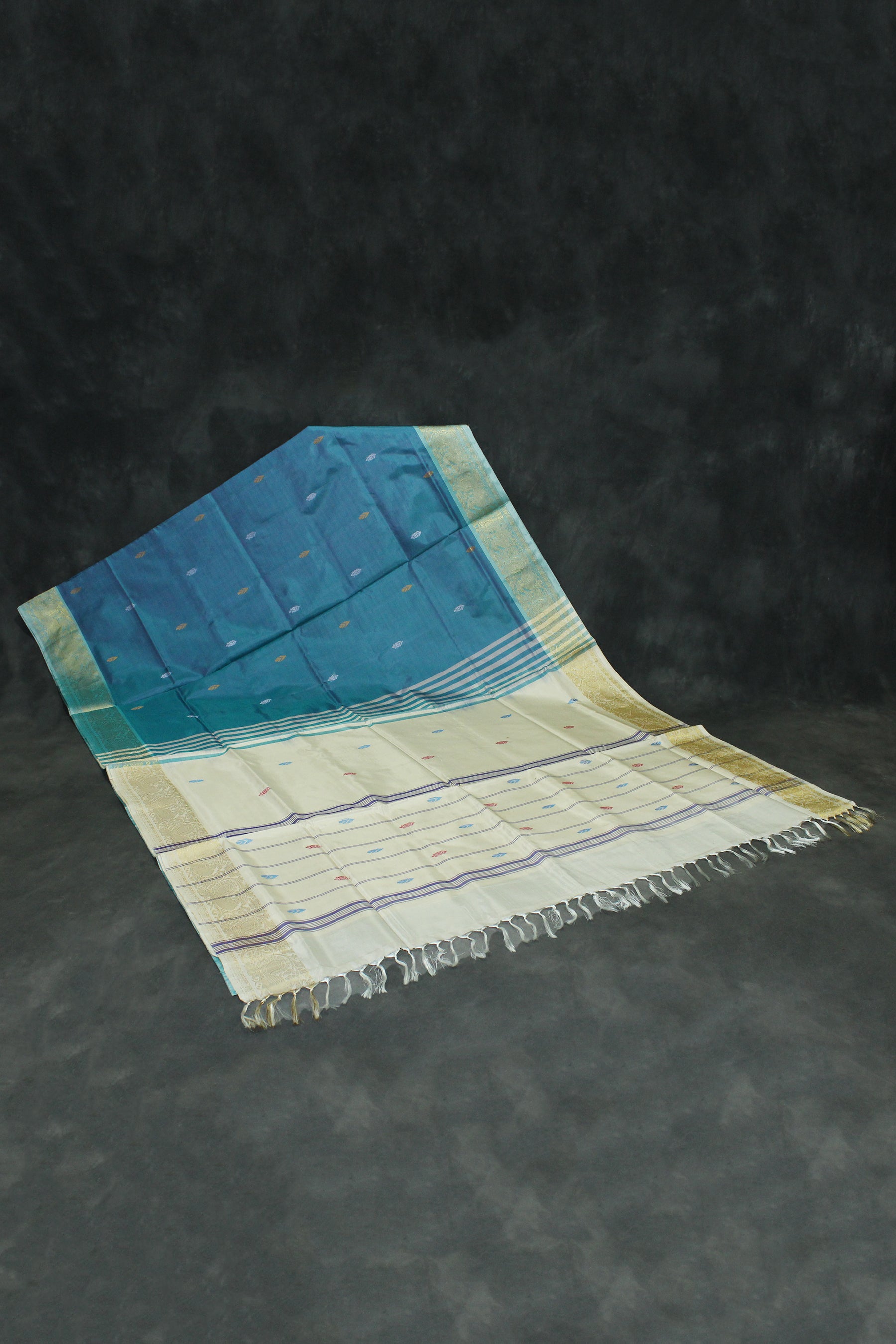 Peacock Blue & Cream Vaazhai Naar (Banana Pith) Saree with Zari Border and Butta