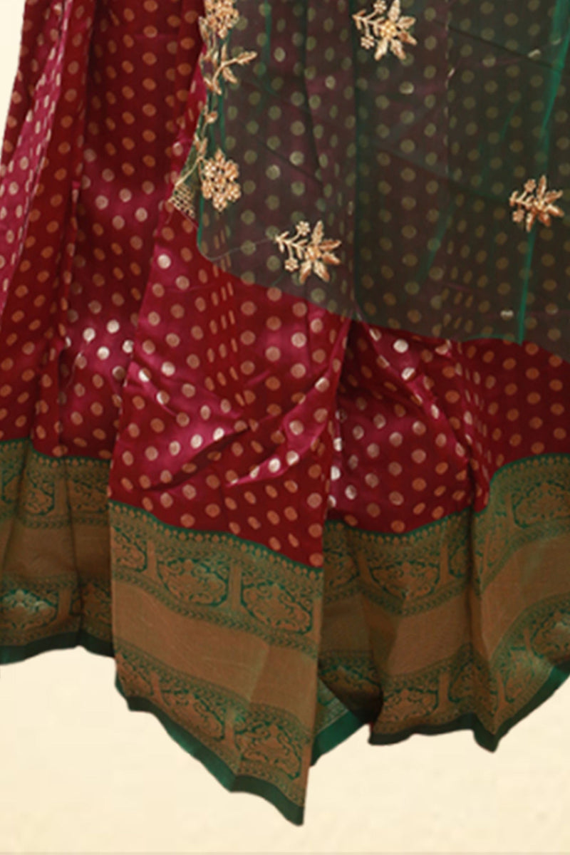 Lehenga Set with Soft silk thread weaving and contrast border Blouse