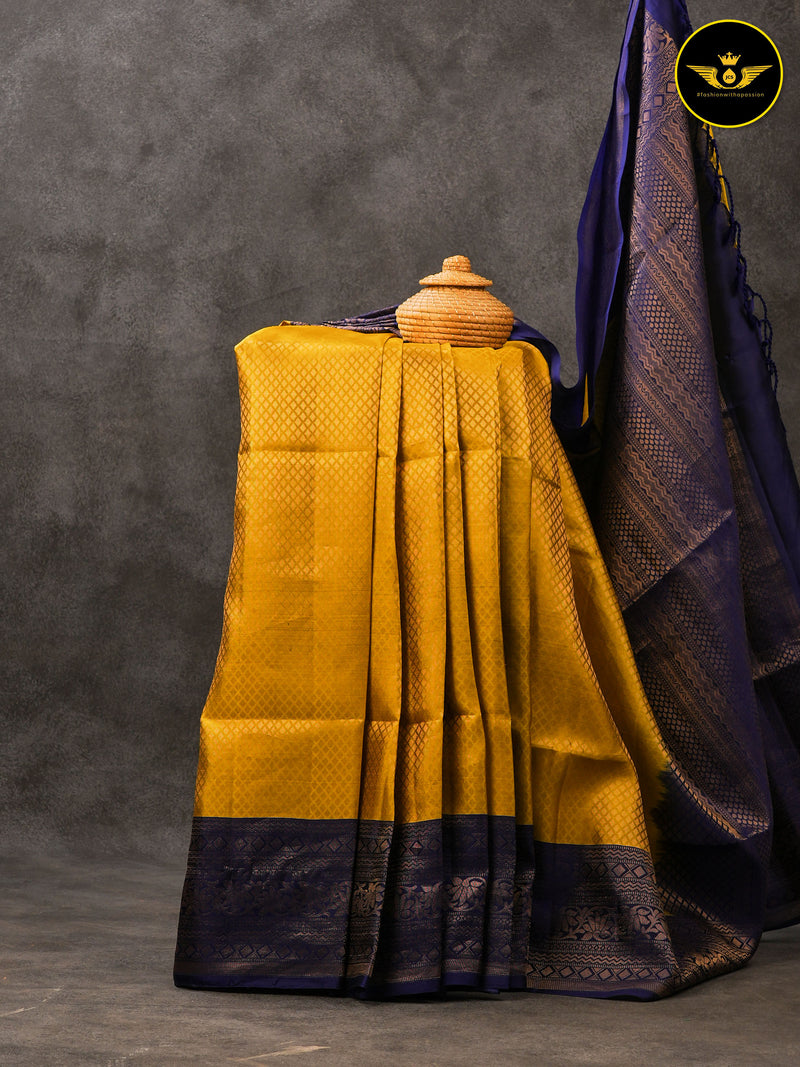 Hand Woven Jari Pure Kanchipuram Soft Silk Saree