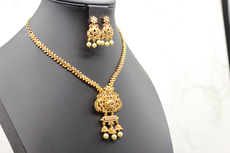 Chic Gold-Polish Chain & Earring Set with Stone and Bead Accents