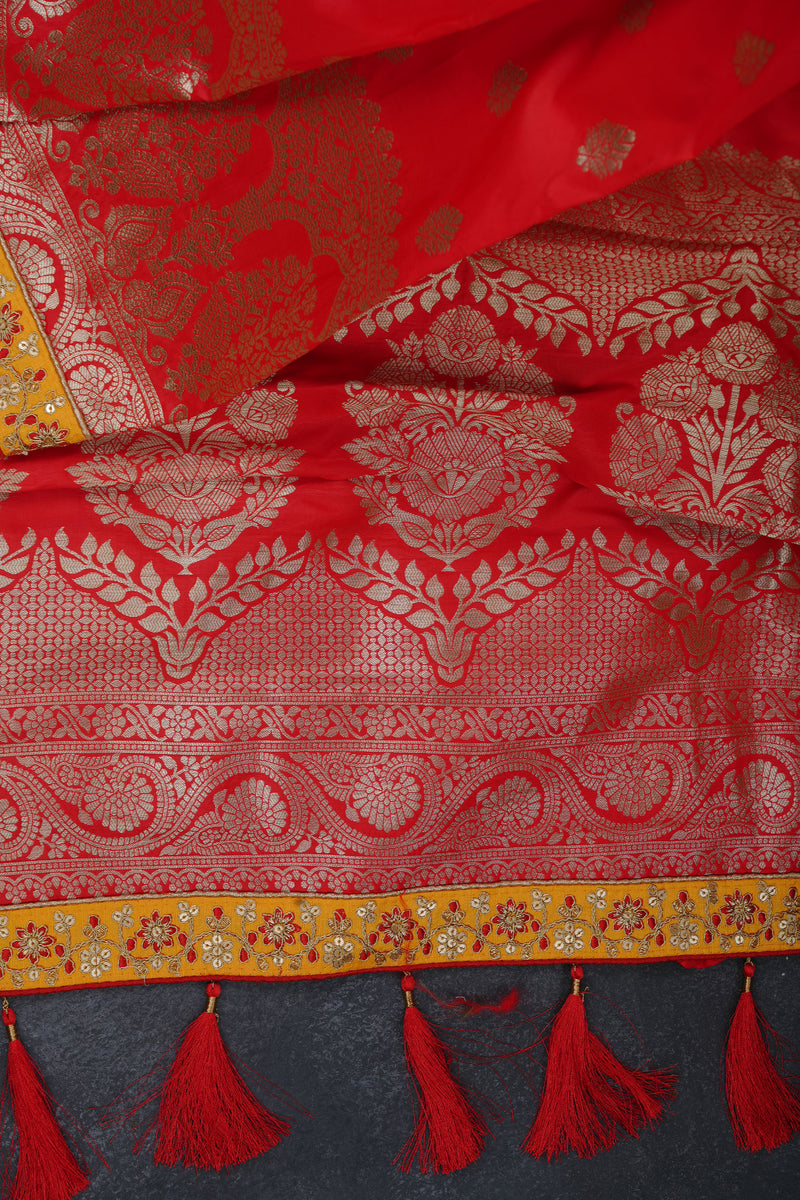 Luxurious Banarasi Soft Silk Saree with Kundan Work Detailing