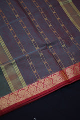 Elegant Cotton Saree & Rich Pallu - Timeless Ethnic Elegance Redefined