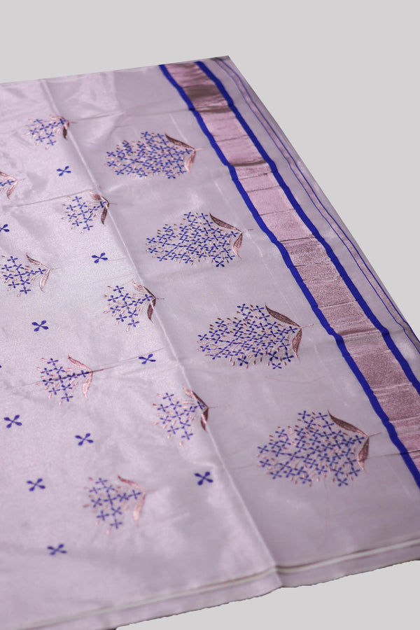 Kerala Thechipoo Blue Saree:Opulent Embroidery and Rose Gold Zari Details