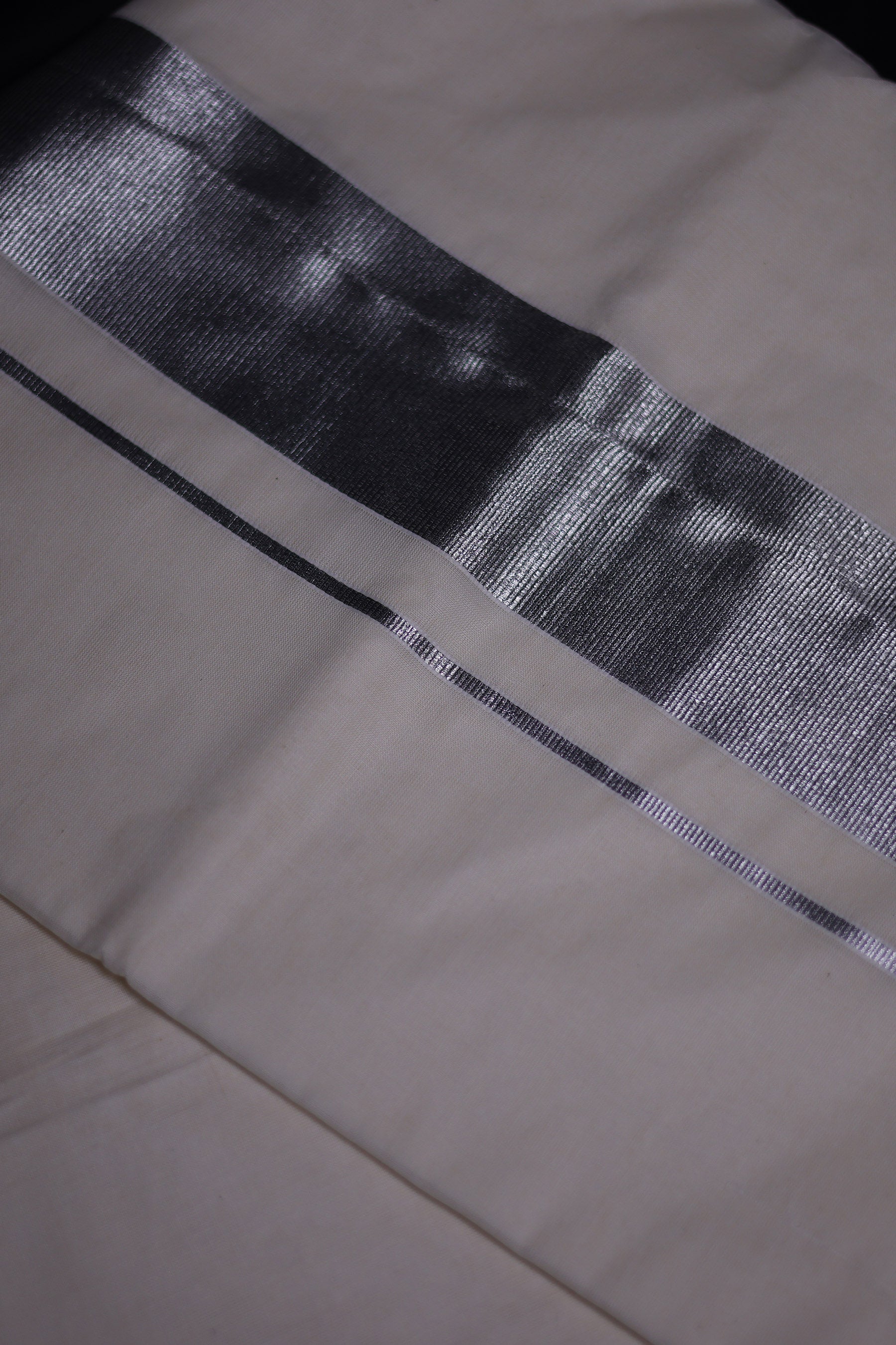 Authentic Kerala Cotton Saree with White Zari Border