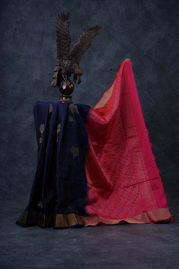 Luxurious Handwoven Kanchipuram Bridal Saree - Pure Silk & Rich Pallu
