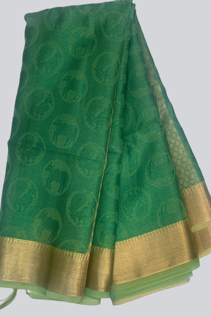 Handloom Banarasi Muslin Silk Saree with Rich Embossed Weaving Borders