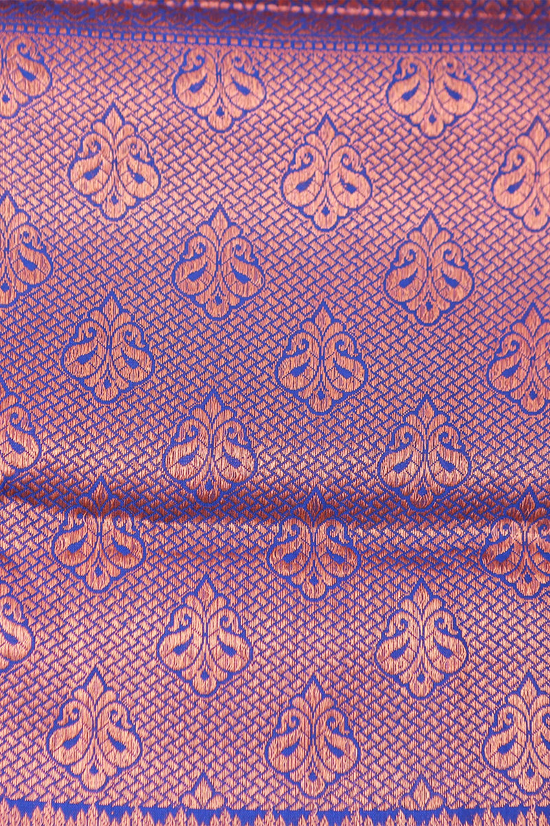 Embose Gold Jall Zari Deepam Pattu Saree with Kanchi Border