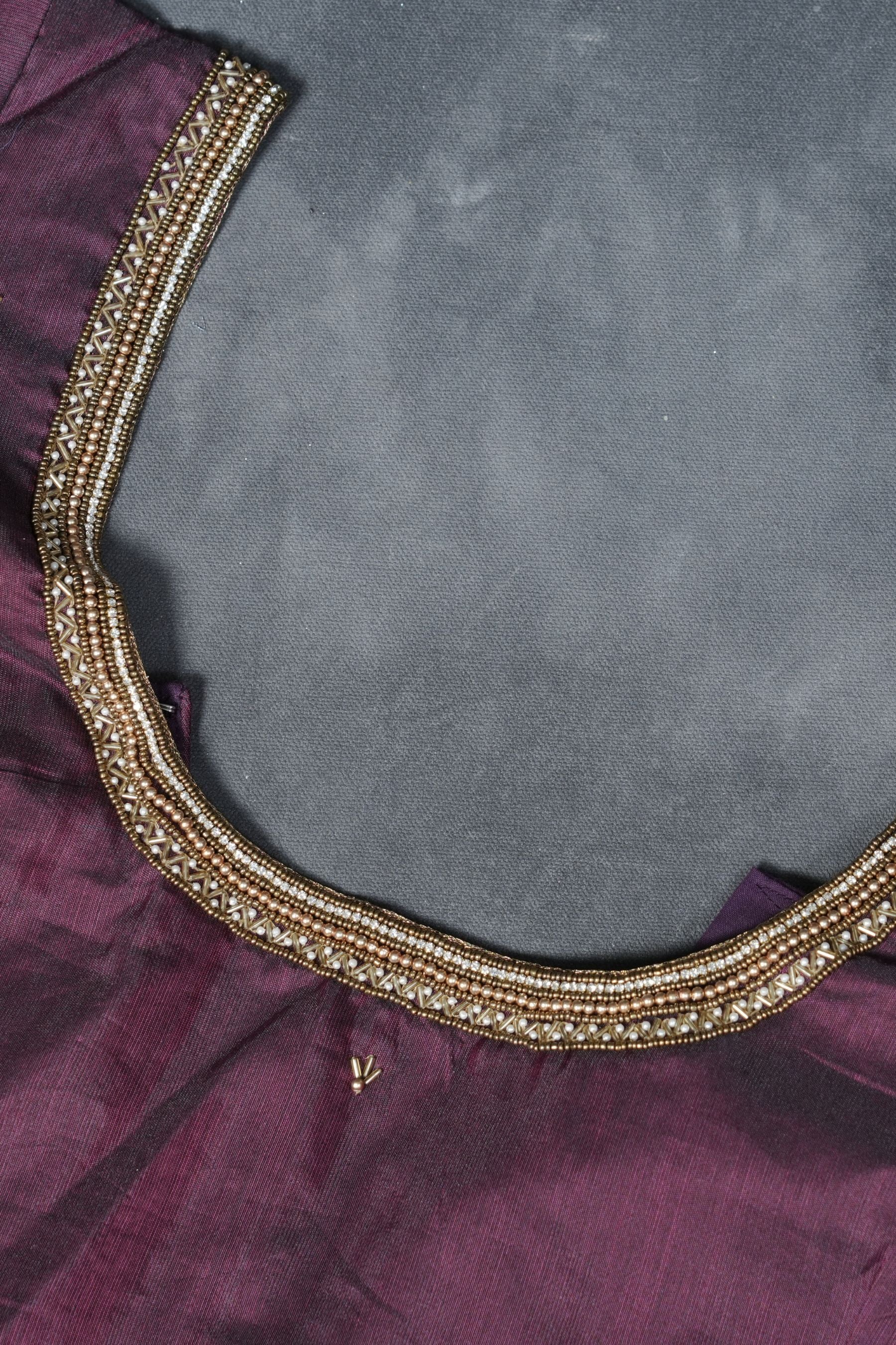 Kanchi Semi Soft Silk Borderless Saree with Grand Pallu & Aari Work Blouse SAREE JCS Fashions