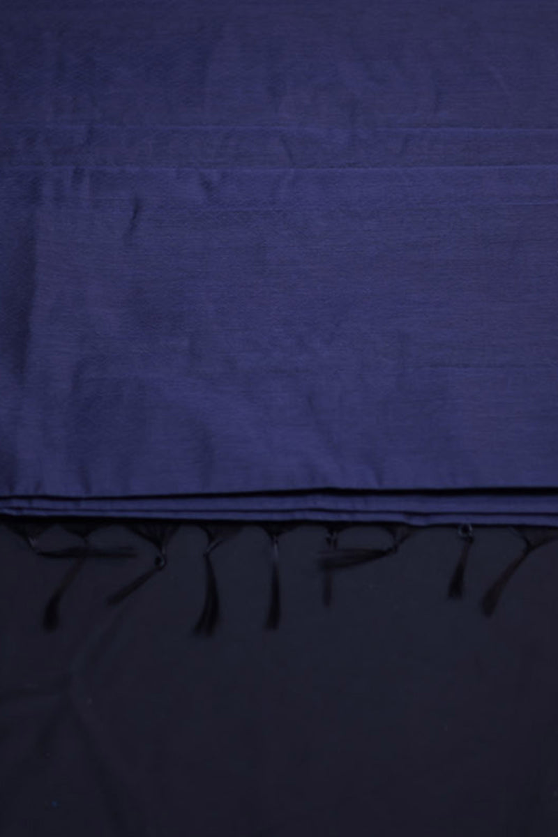 Elegant Soft Cotton Saree with Zari Border & Pochampally Pallu