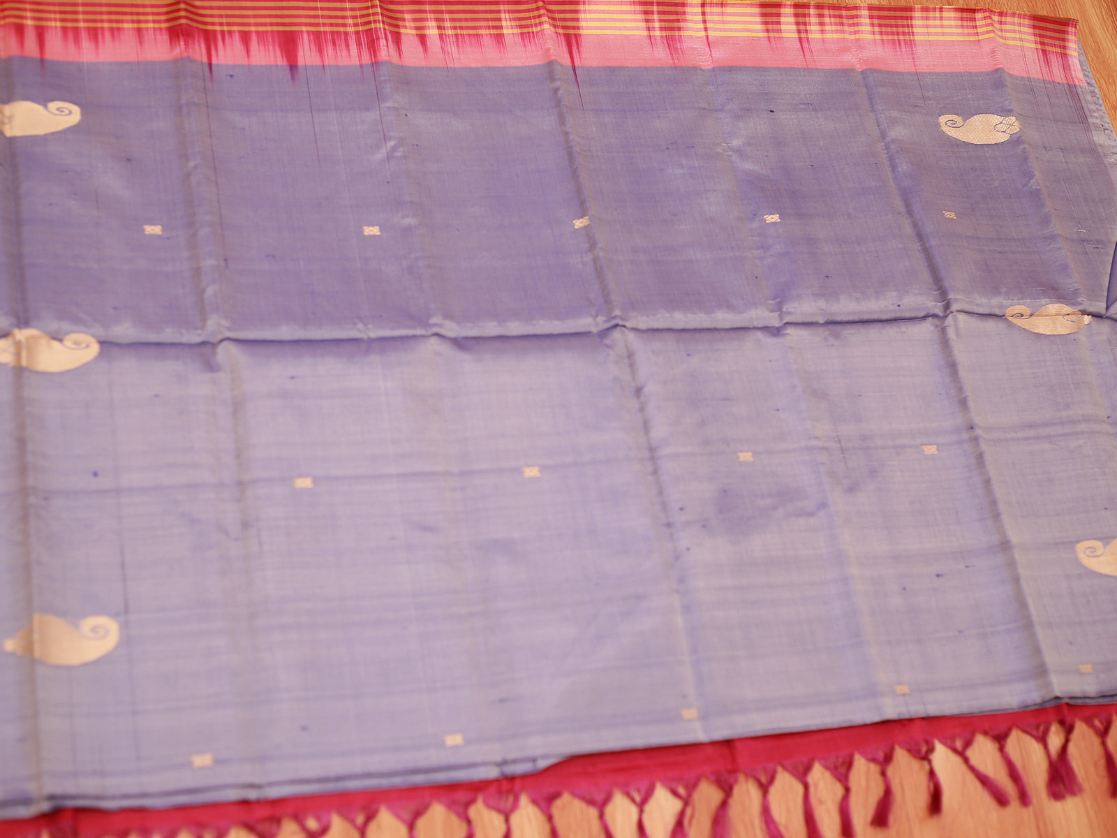 Hand Woven Vibrant And Mild Colour VAALAI Pattu Sarees SAREE JCS Fashions