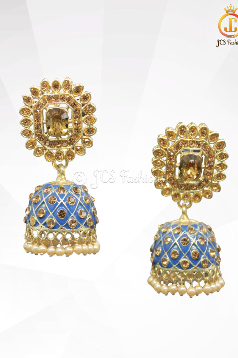 Kundan Jhumka Earrings with Stones and Pearls