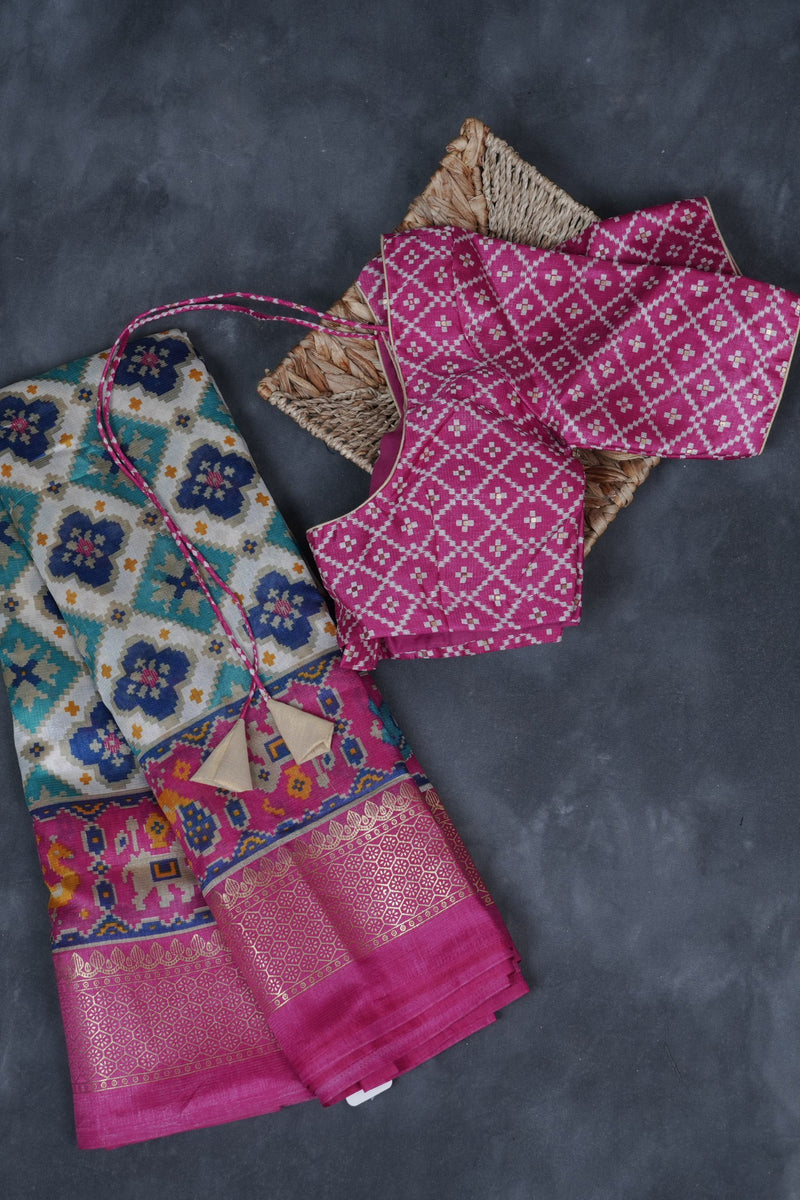 Elegant Handcrafted Ikkat Saree in Rich Cream - Tradition & Style