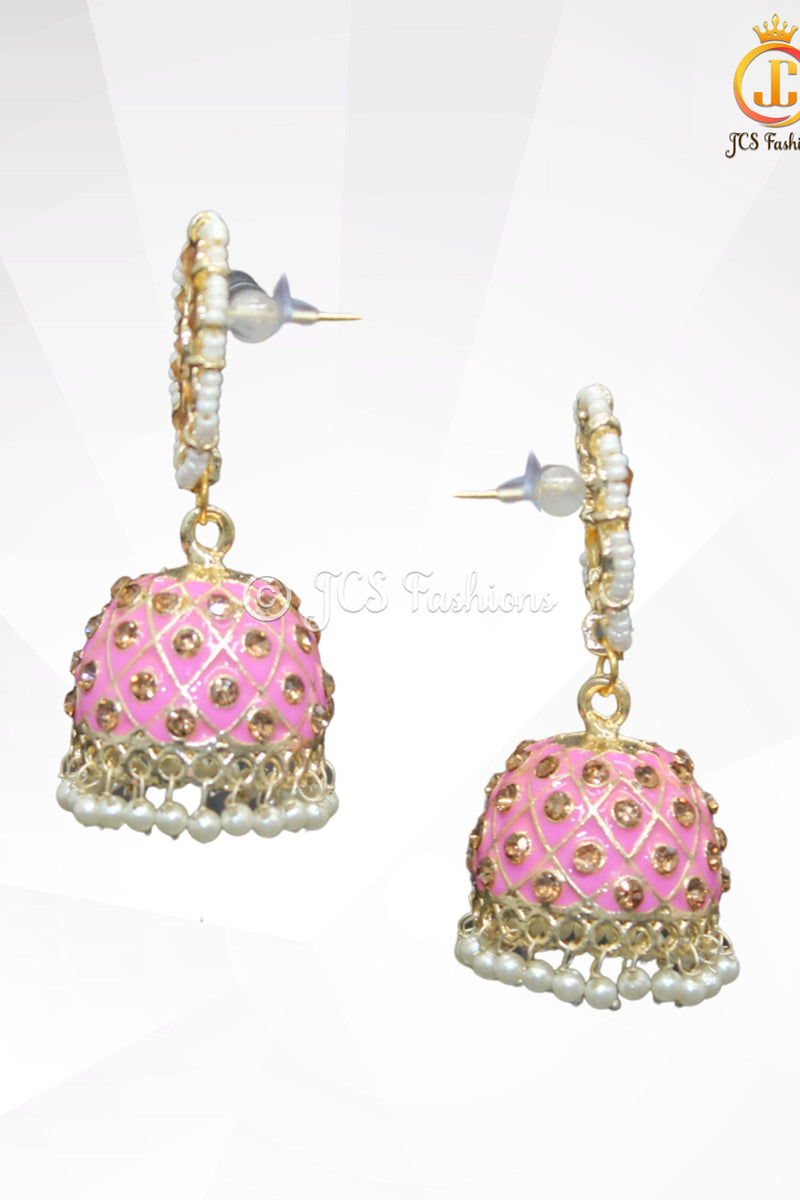Elegant Kundan Jhumka Earrings With stones and imitation pearls.