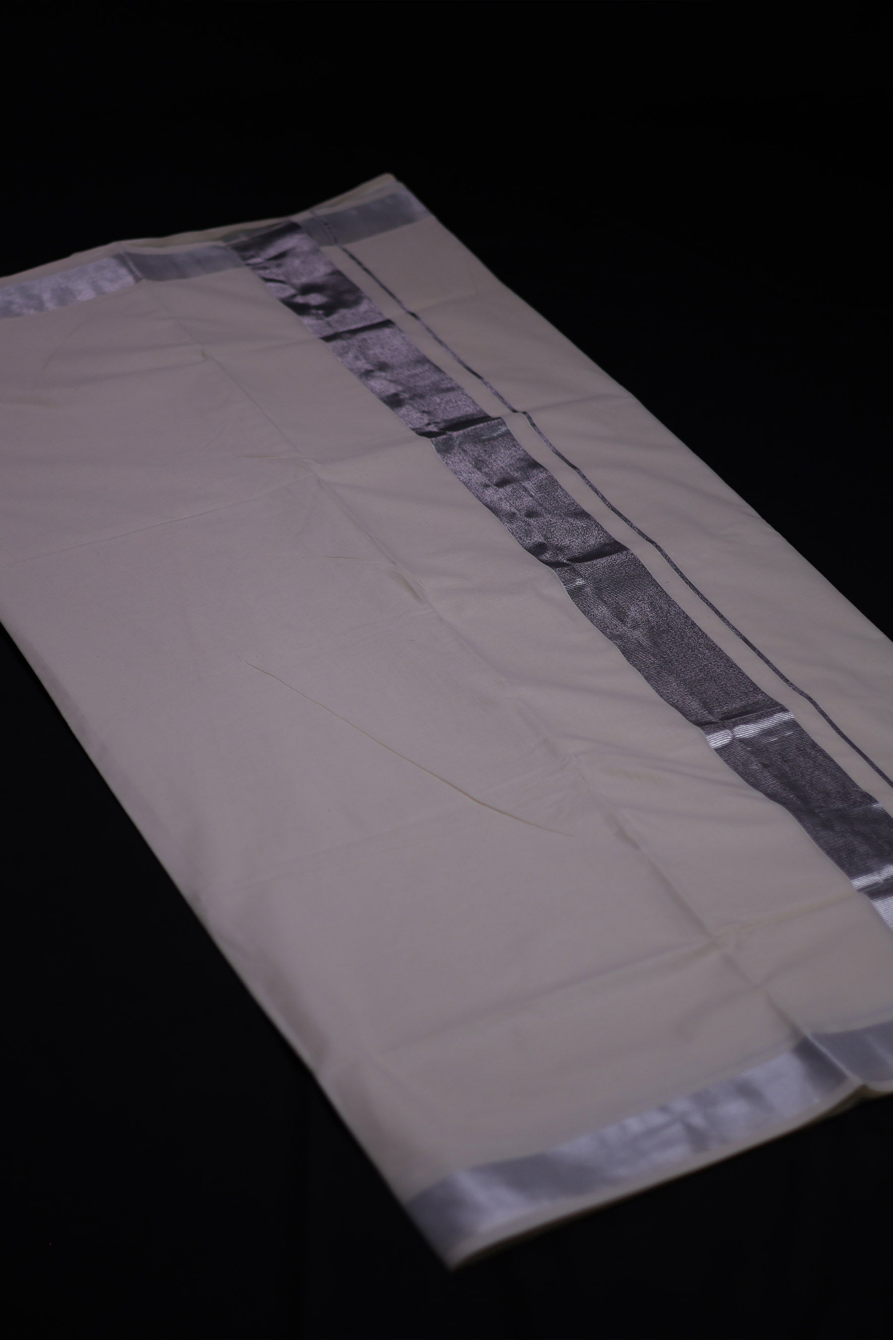 Authentic Kerala Cotton Saree with White Zari Border