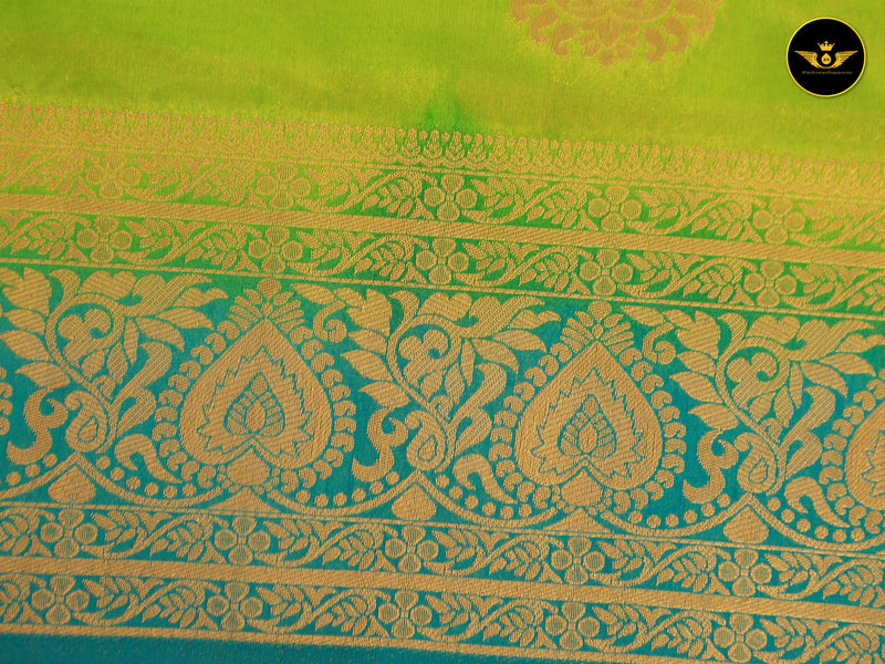 Full-weaved Banarasi Kathan Border Saree With Kathan Work Blouse
