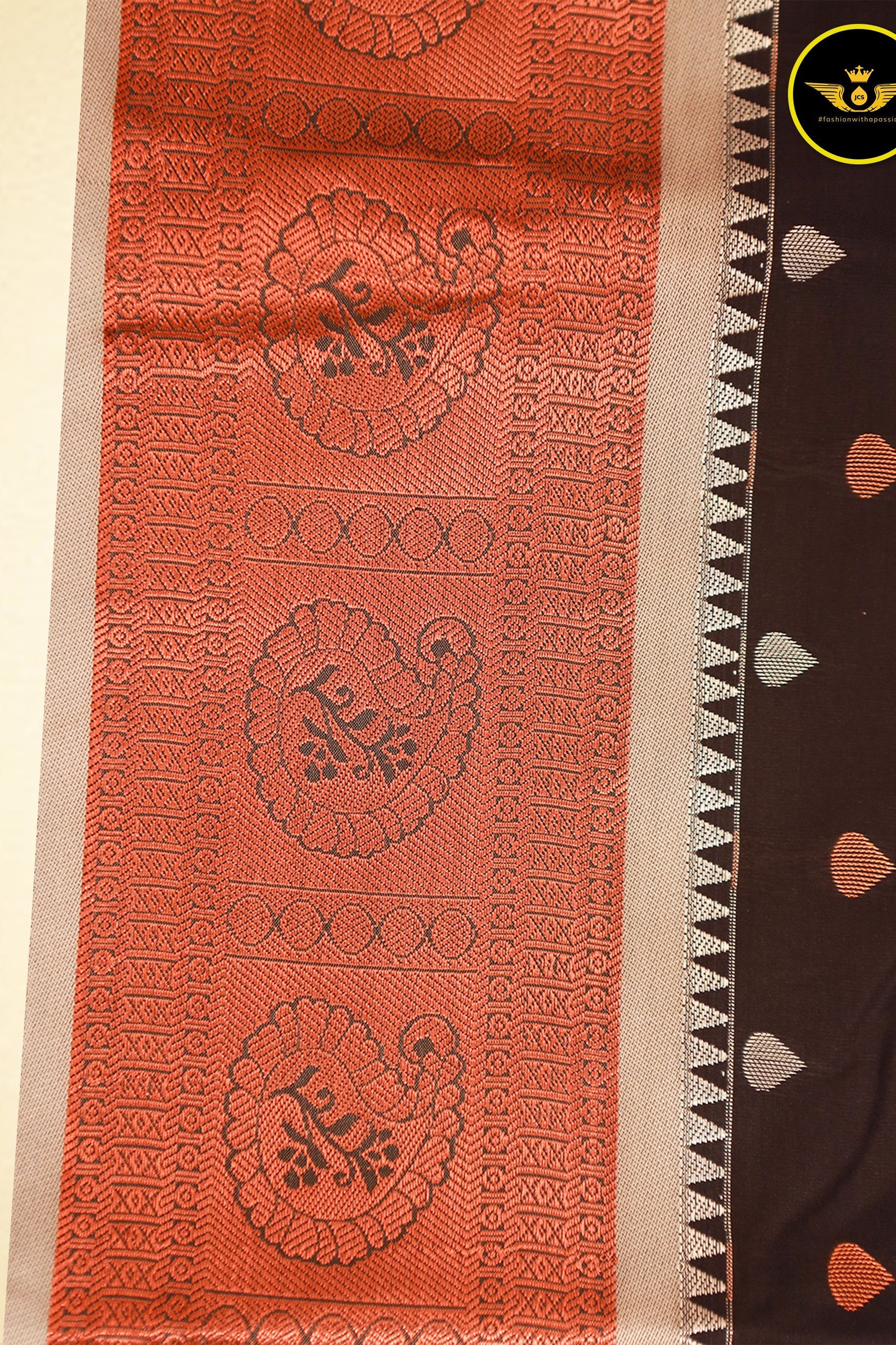 Golden Zari Soft Silk Saree with Rich Pallu | Handloom Design Saree JCS Fashions