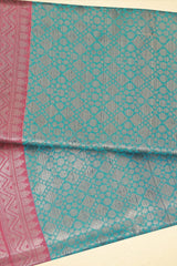 Antique Zari Borders & Contrasting Pallu: Semi Silk Saree