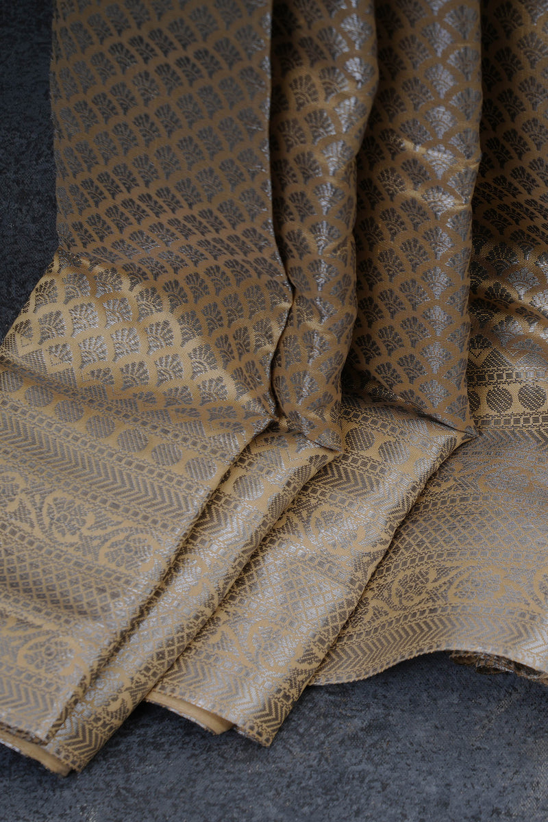 Regal Banarasi Soft Silk Saree & Brocade Blouse - Indian Craftsmanship