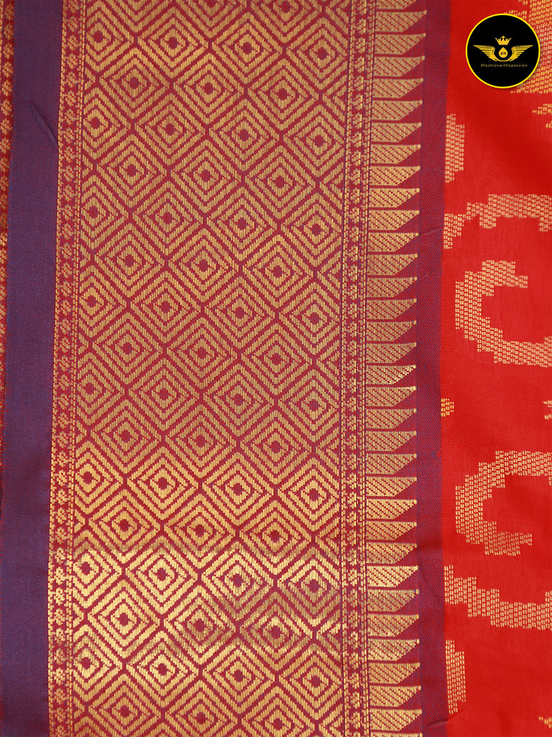 Banarasi Handloon Saree: All-Over Zari Butta with Contrast Border
