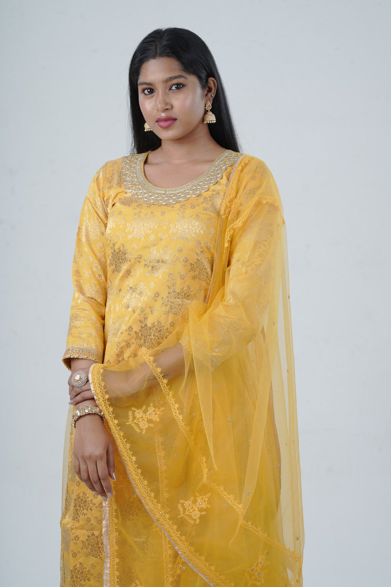 Elegant Embroidered Kurti Salwar Kameez with Matching Dupatta