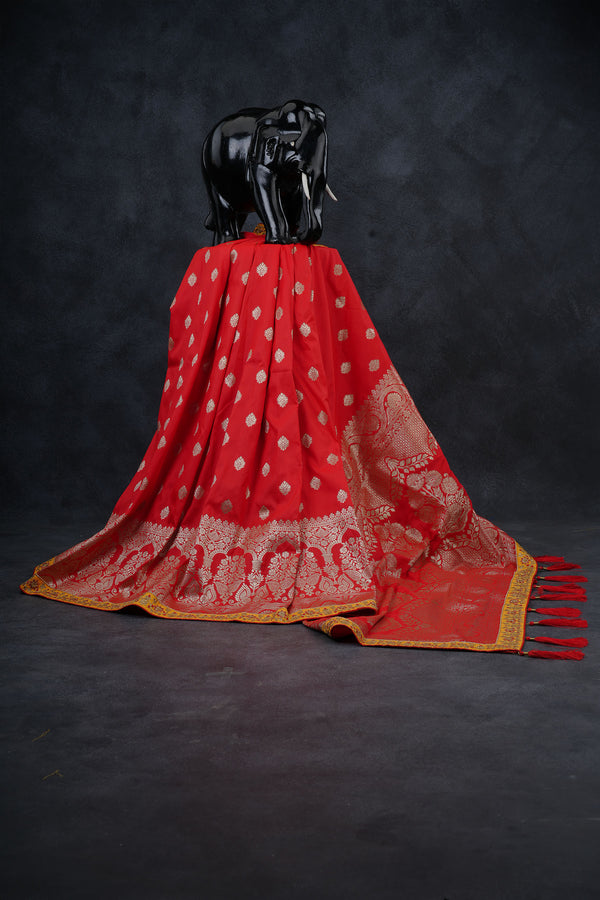 Luxurious Banarasi Soft Silk Saree with Kundan Work Detailing