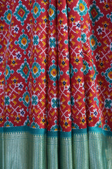Elegant Kanchipuram Semi-Silk Saree with Complementary Blouse Piece