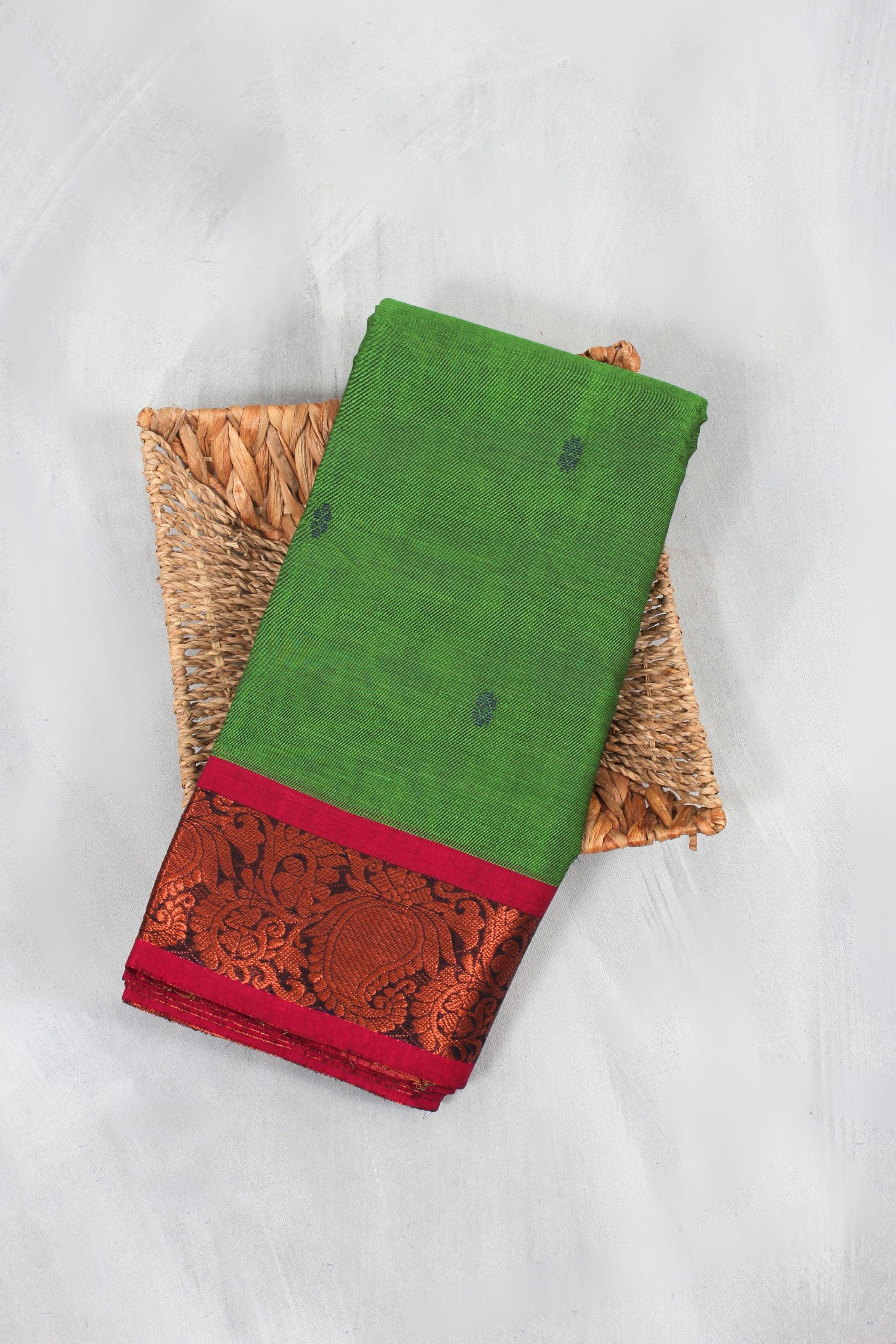Classic 100% Cotton Saree with Elegant Line Pallu - Timeless Comfort Saree JCS Fashions Dark Green 5.5 meters