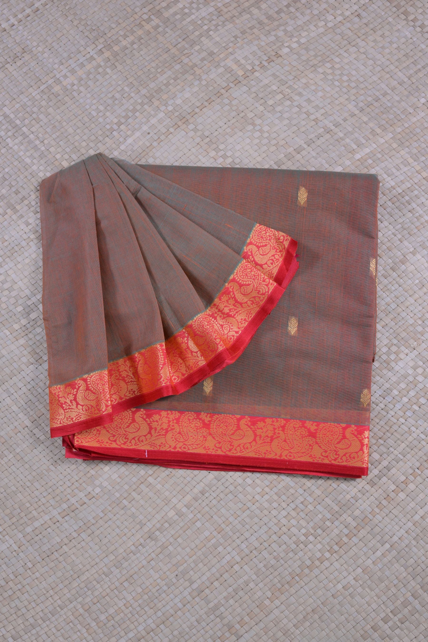 Graceful 6.75 Yard Cotton Saree - Elegance & Traditional Craftsmanship Saree JCS Fashions Red/Green 5.5 meters