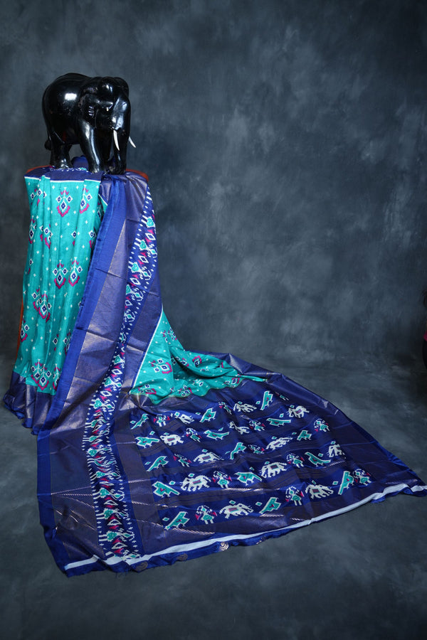 Dola Silk Banita Saree with Mulberry Silk Blouse - Timeless Elegance