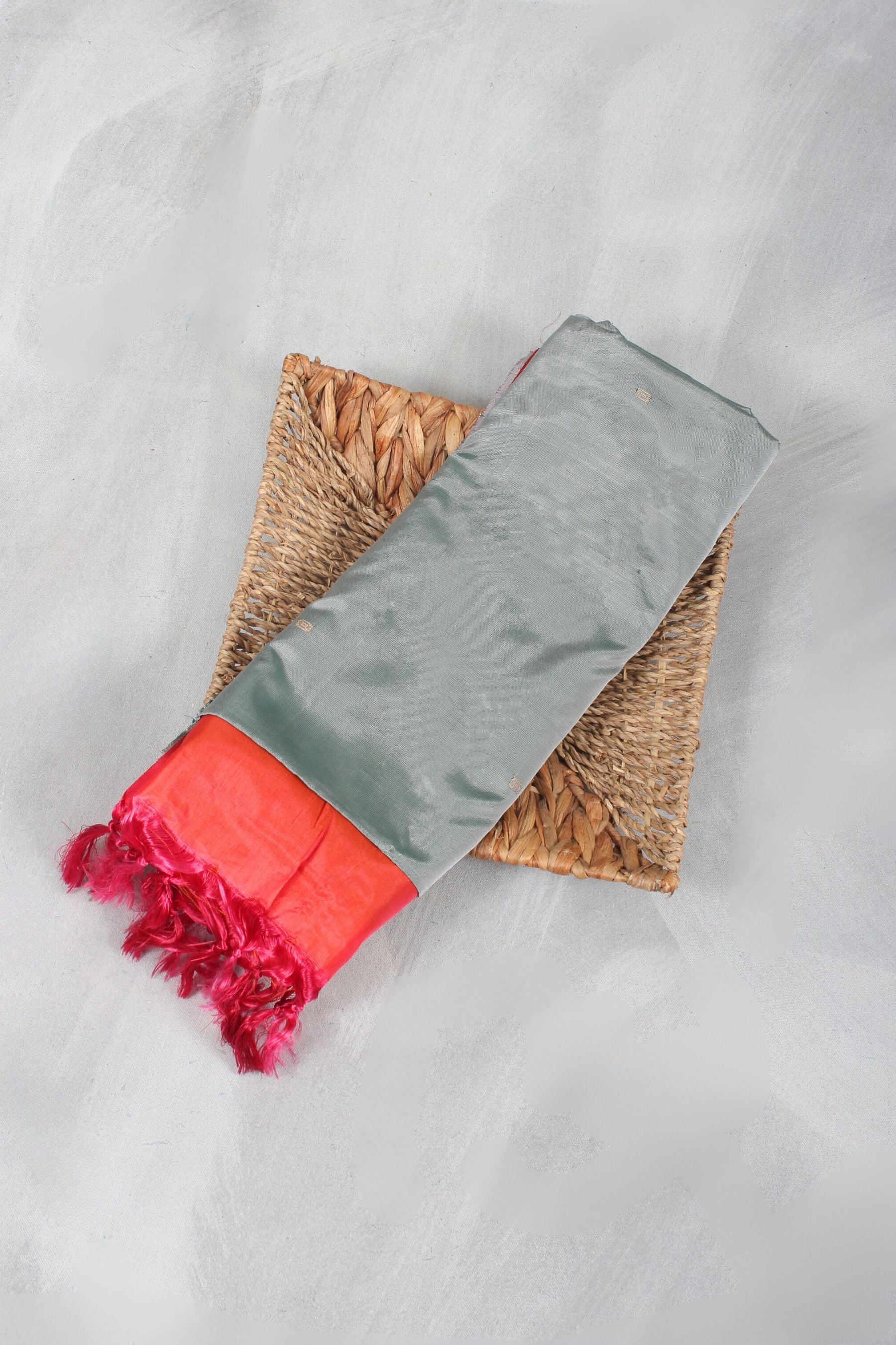 Eco-Chic Borderless Banana Pith Saree: Handwoven Sustainable Elegance Saree JCS Fashions Grey 5.5 meters