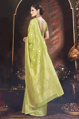 Pista Green Candy Crush Cotton Saree with Blouse, Light Weight Weaving Pattern for Daily Wear & Festive Outfits