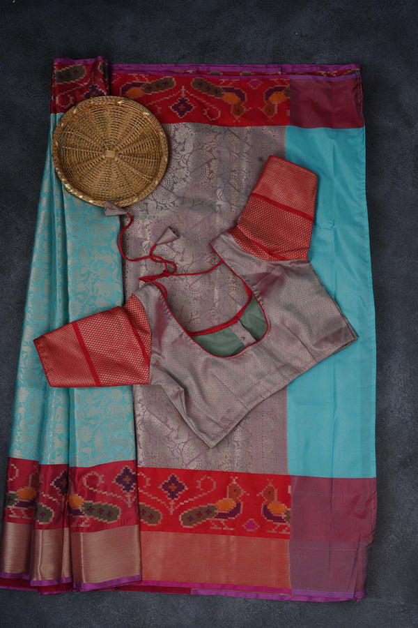 Exquisite Royal Banarasi Tissue Saree with Stylish Jacquard Blouse