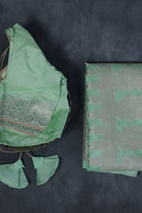 Handwoven Banarasi Kora Silk Saree with Detailed Patterns - Traditional