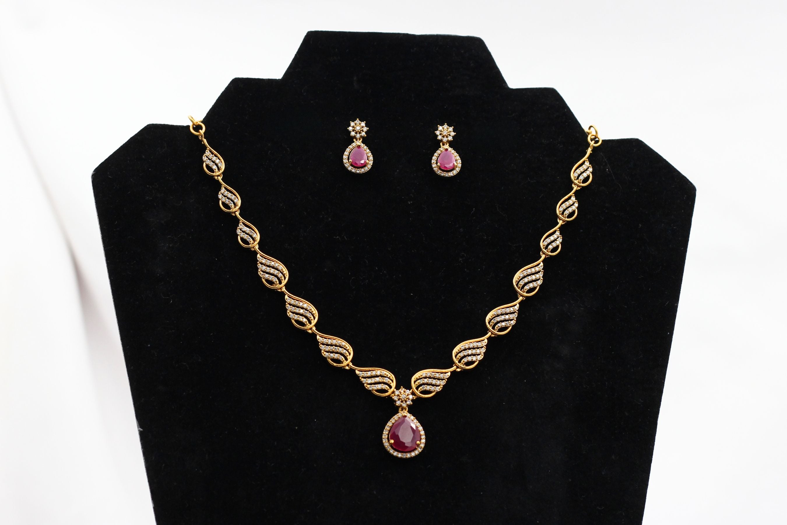 Gold-Polished Jewelry Stone Neck Set: Necklace & Earrings by JCSFashions Jewelry JCS Fashions