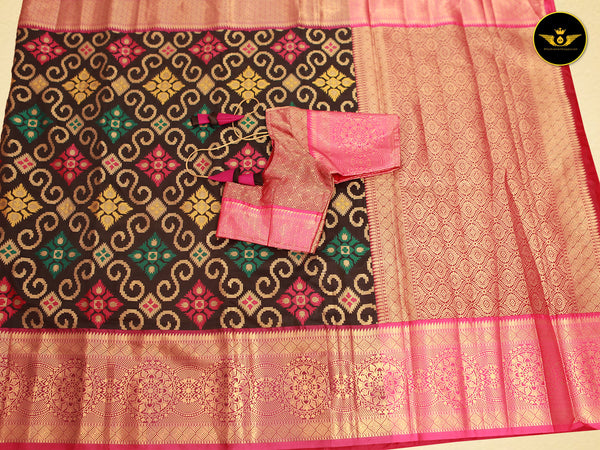 Banarasi Handloom Saree With all Over Zari Butta