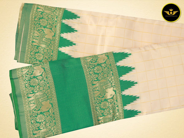 Semi Ikkat Saree With Gadwal Borders - A Fusion of Tradition & Trend