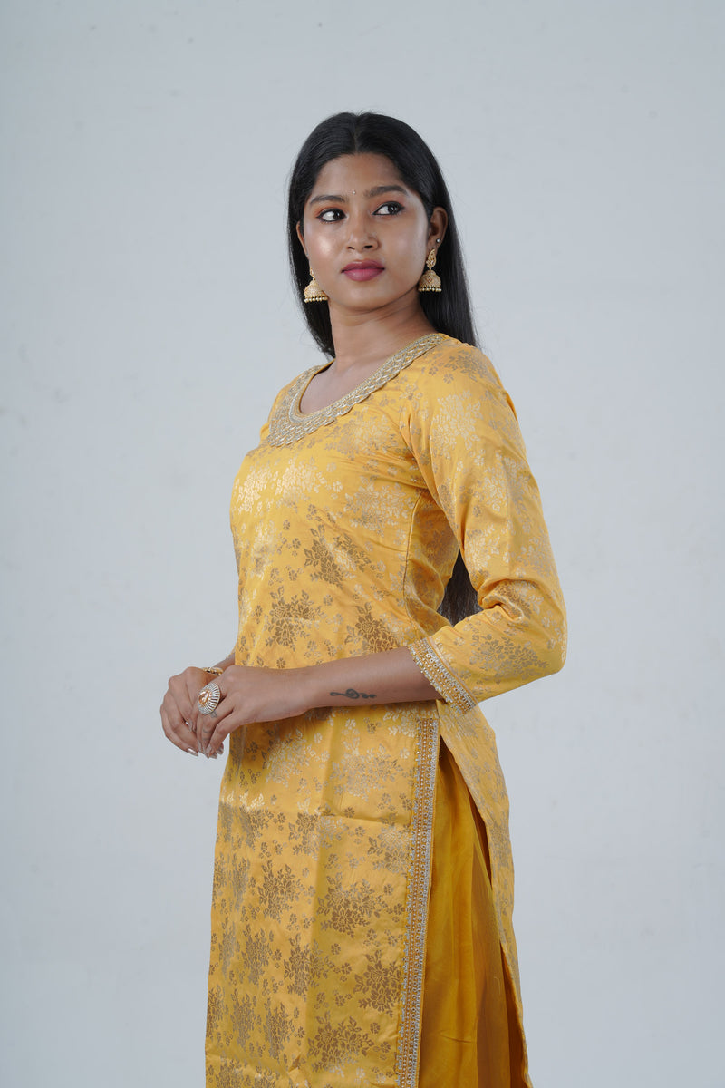 Elegant Embroidered Kurti Salwar Kameez with Matching Dupatta
