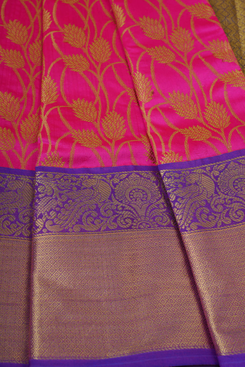 Handwoven Kanchipuram Silk Saree with Pink and Purple Border