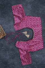 Elegant Handcrafted Ikkat Saree in Rich Cream - Tradition & Style