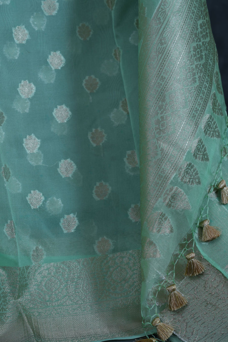 Handwoven Banarasi Kora Silk Saree with Detailed Patterns - Traditional