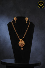 Golden Temple Jewelry Set: Matte Finish and Intricate Stone Work