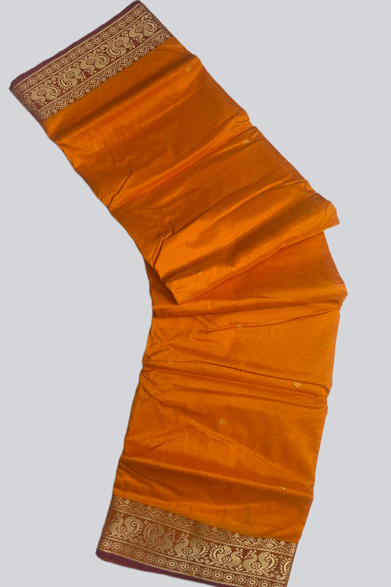 Exquisite Madurai Silk Saree with Rich Pallu & Coordinating Blouse