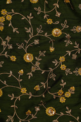 Regal Banarasi Pattu Saree with Elegant Border and Richly Woven Pallu