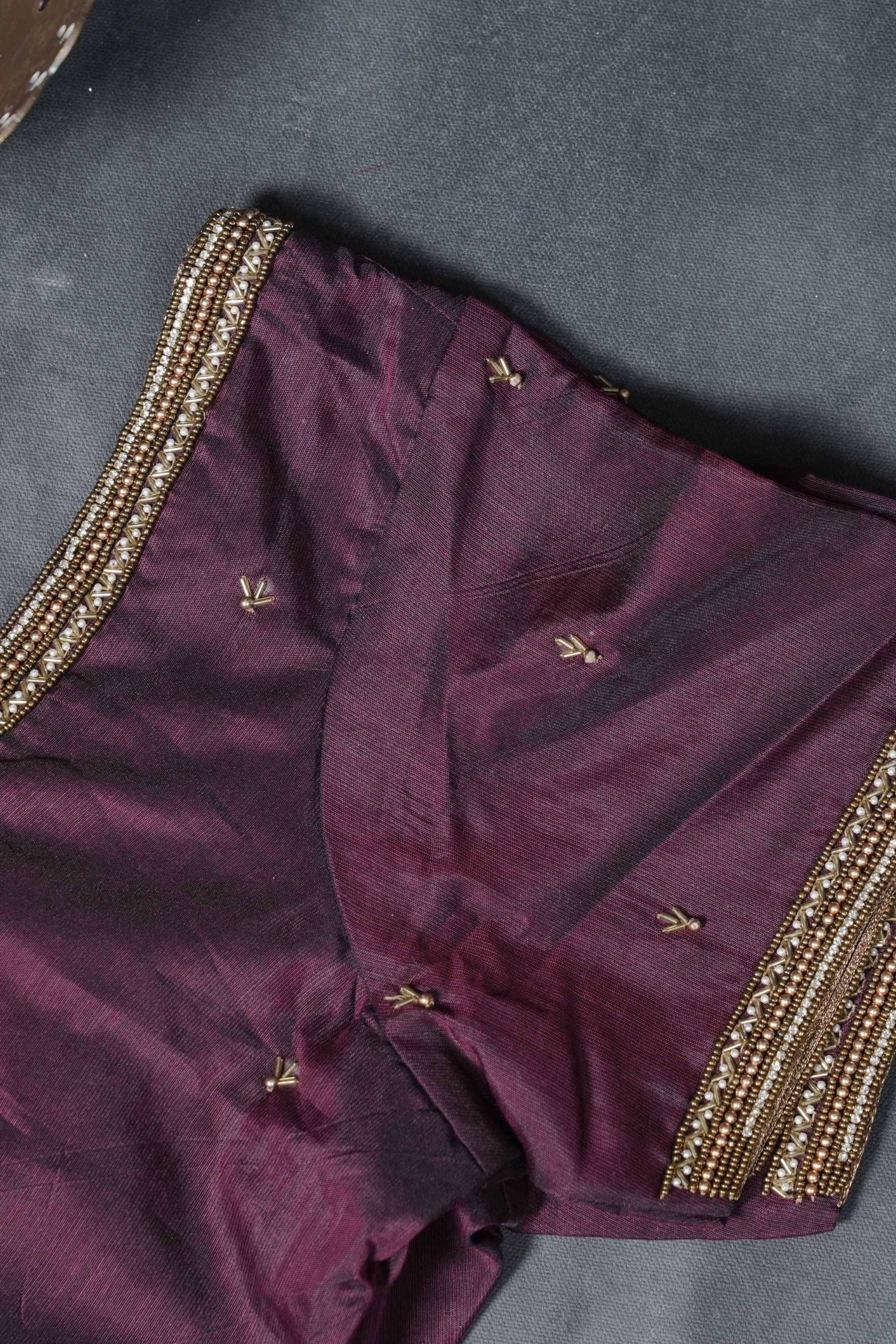 Kanchi Semi Soft Silk Borderless Saree with Grand Pallu & Aari Work Blouse SAREE JCS Fashions
