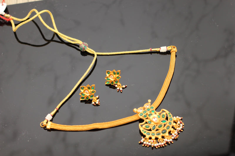 Kemp Pendant & Metal Chocker Set - Matte Attigai Pattern in Adjustable