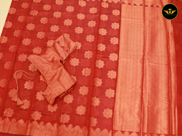 Sophisticated Soft Silk Cotton Sarees With Brocade Blouse