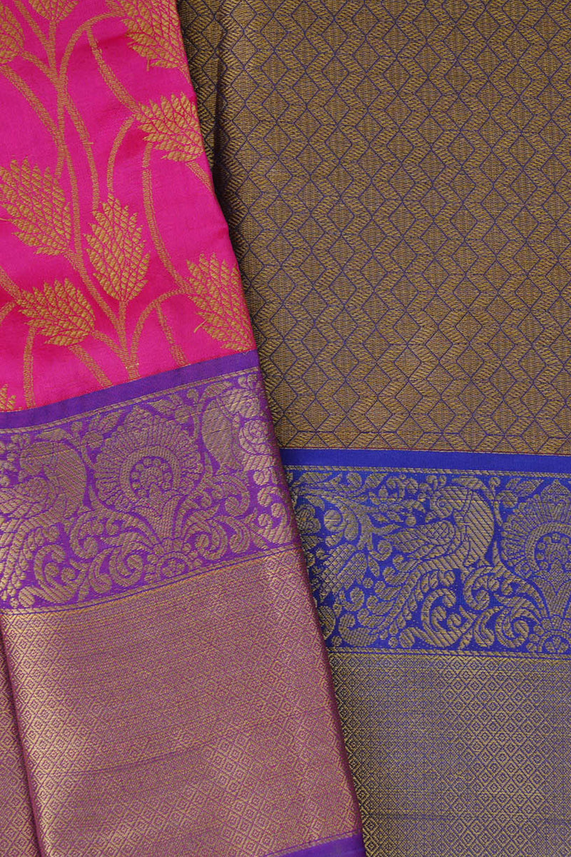 Handwoven Kanchipuram Silk Saree with Pink and Purple Border
