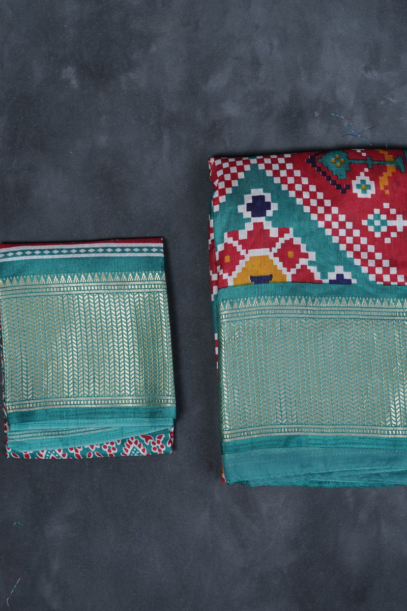 Elegant Kanchipuram Semi-Silk Saree with Complementary Blouse Piece